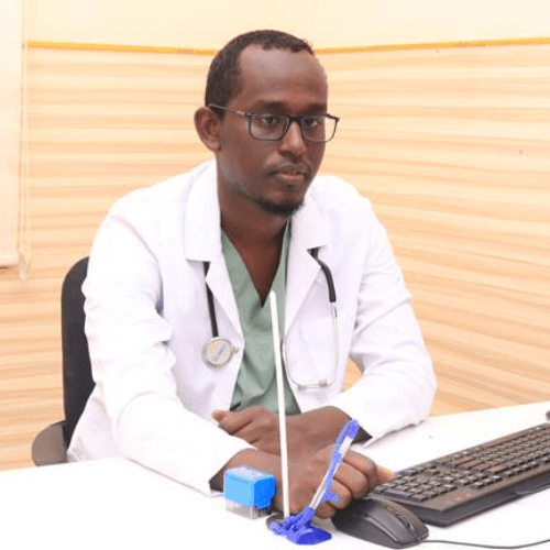Uzm. Dr. Bakar ALI ADAN    